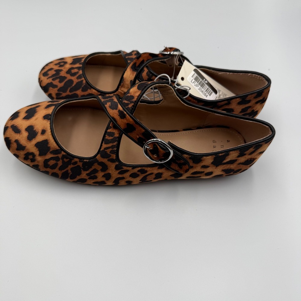 A New Day Tamsin Leopard Print Mary Jane Crisscross Buckle Flats Brown 6.5 - Picture 3 of 4
